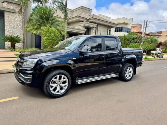 VOLKSWAGEN AMAROK 3.0 V6 TDI DIESEL HIGHLINE CD 4MOTION AUTOMÁTICO
